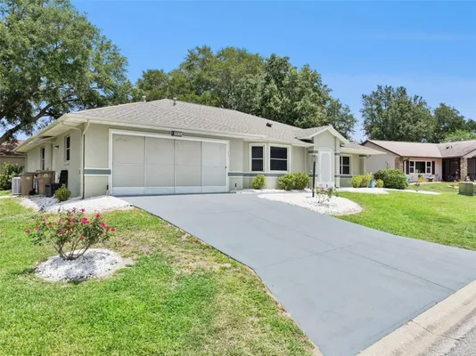 Property Slideshow image 3 of 87 | 6419 borg st, Leesburg, FL, 34748