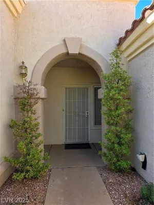 Property Slideshow image 3 of 42 | 10409 snyder ave, Las Vegas, NV, 89134