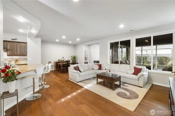 Property Slideshow image 2 of 36 | 18727 145th st, Bonney Lake, WA, 98391