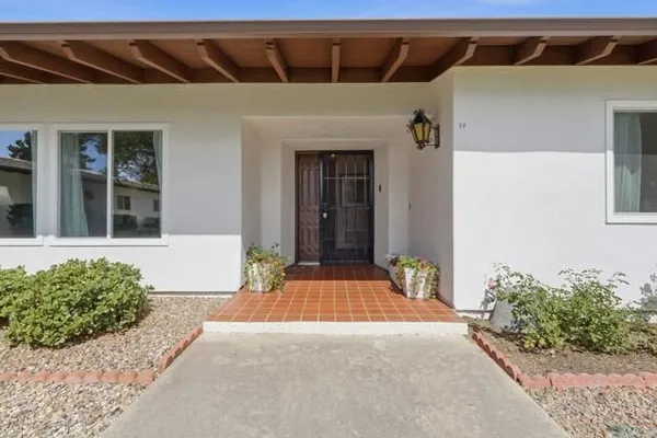 Property Slideshow image 3 of 42 | 16555 caminito vecinos 39, San Diego, CA, 92128