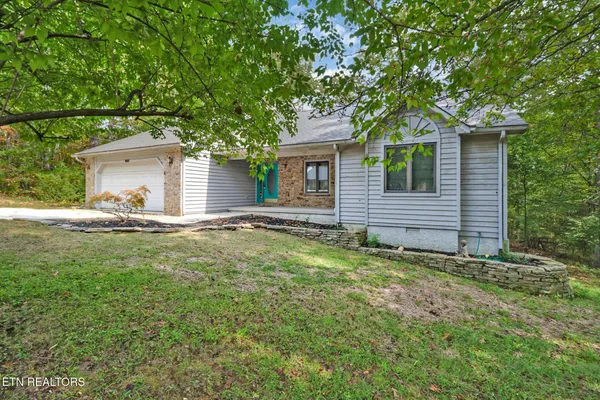 Property Slideshow image 2 of 39 | 151 saint george dr, Crossville, TN, 38558