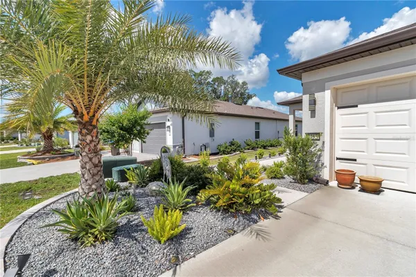 Property Slideshow image 3 of 49 | 8413 sw 54th loop, Ocala, FL, 34481