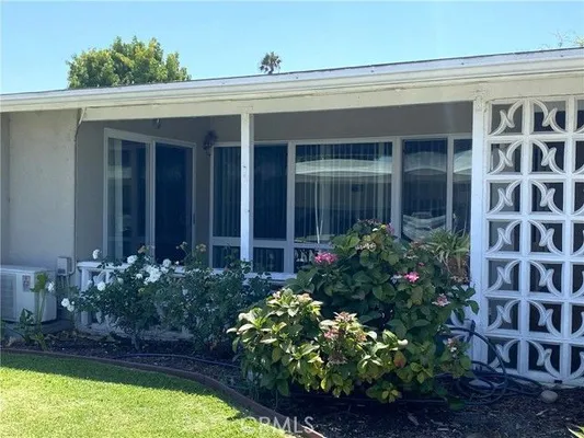 Property Slideshow image 2 of 24 | 13962 el dorado dr, Seal Beach, CA, 90740