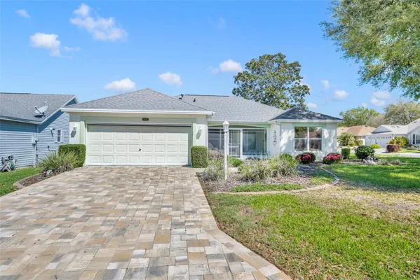 Property Slideshow image 2 of 52 | 3001 sandy ln, The Villages, FL, 32162