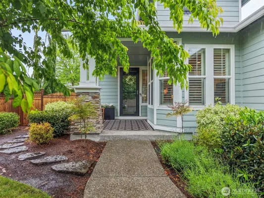 Property Slideshow image 2 of 40 | 14410 188th ave, Bonney Lake, WA, 98391