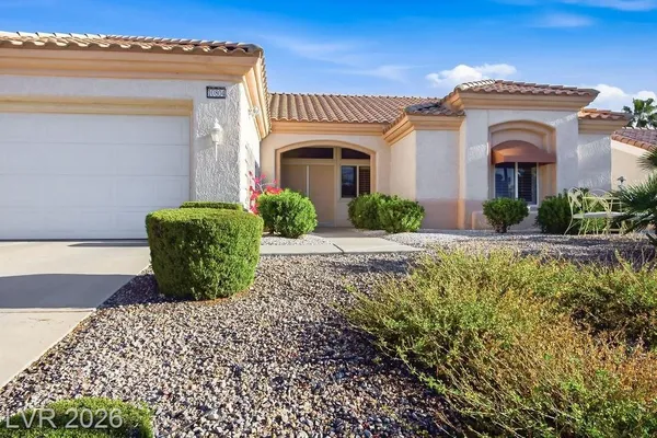 Property Slideshow image 2 of 61 | 10804 clear meadows dr, Las Vegas, NV, 89134