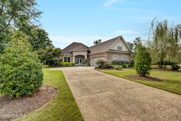 Property Slideshow image 3 of 83 | 3607 minerva ln, Castle Hayne, NC, 28429