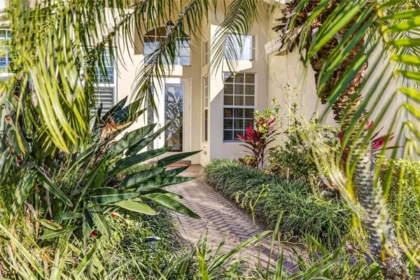 Property Slideshow image 2 of 74 | 5073 ruby flats dr, Wimauma, FL, 33598