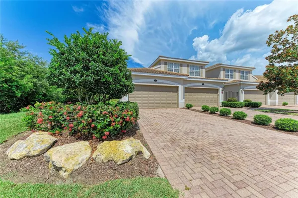 Property Slideshow image 3 of 87 | 419 winding brook ln 101, Bradenton, FL, 34212