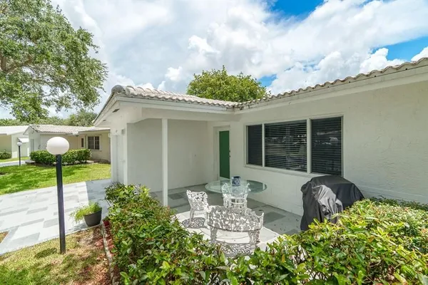 Property Slideshow image 3 of 59 | 8825 nw 14th st, Plantation, FL, 33322