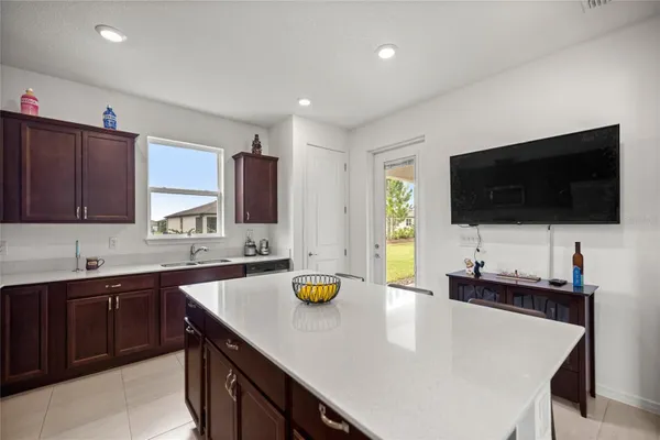 Property Slideshow image 2 of 48 | 9412 sw 53rd pl, Ocala, FL, 34481