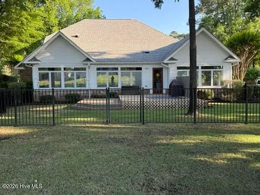 Property Slideshow image 3 of 7 | 3226 beaver creek dr, Southport, NC, 28461