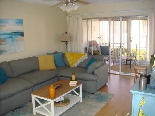 Property Slideshow image 3 of 33 | 19029 us highway 19 n apt 6-13, Clearwater, FL, 33764