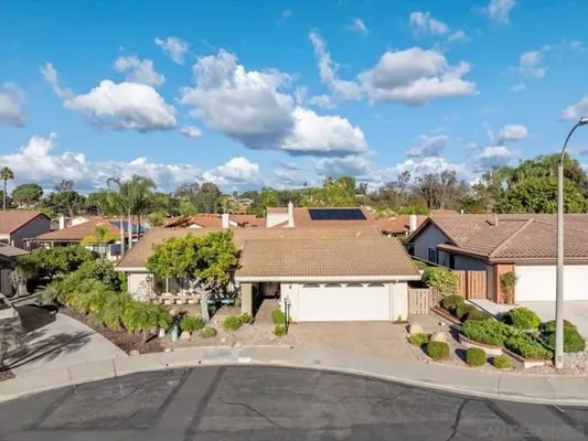 Property Slideshow image 2 of 38 | 17523 plaza marlena, San Diego, CA, 92128