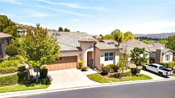 Property Slideshow image 2 of 46 | 23897 fawnskin dr, Corona, CA, 92883