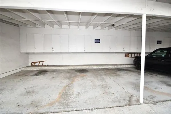 Property Slideshow image 2 of 29 | 1842 thunderbird dr apt 1a, Seal Beach, CA, 90740