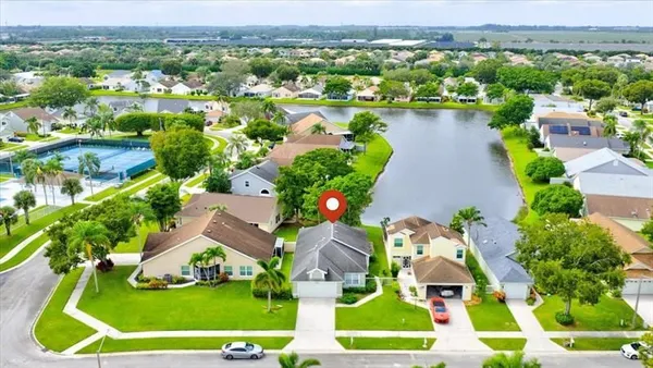 Property Slideshow image 2 of 27 | 7921 mansfield hollow rd, Delray Beach, FL, 33446