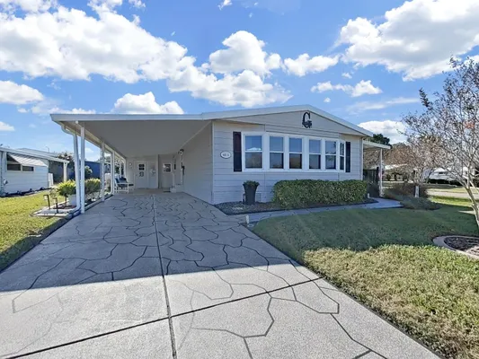 Property Slideshow image 2 of 39 | 4815 foxwood blvd, Lakeland, FL, 33810