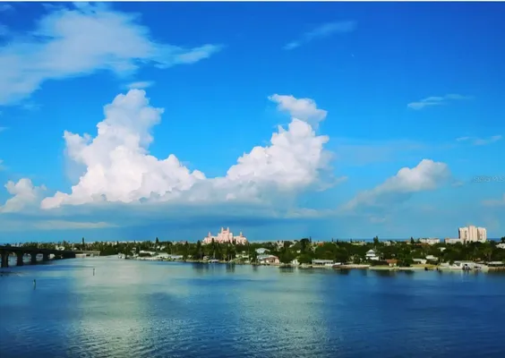 Property Slideshow image 3 of 31 | 6265 sun blvd 806, St Petersburg, FL, 33715