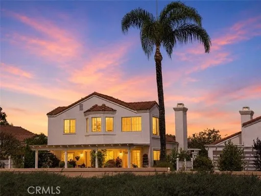 Property Slideshow image 2 of 2 | 40622 via amapola, Murrieta, CA, 92562