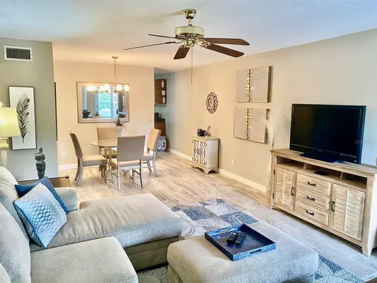 Property Slideshow image 3 of 45 | 2360 irish ln apt 64, Clearwater, FL, 33763