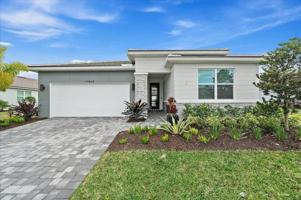 Property Slideshow image 2 of 63 | 11463 myakka blue dr, Venice, FL, 34293