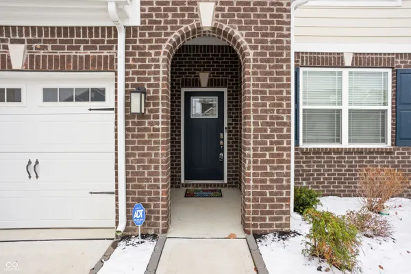 Property Slideshow image 3 of 44 | 8963 faulkner dr, Indianapolis, IN, 46239
