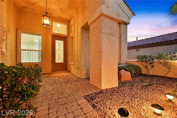Property Slideshow image 3 of 64 | 2011 capestone st, Las Vegas, NV, 89134