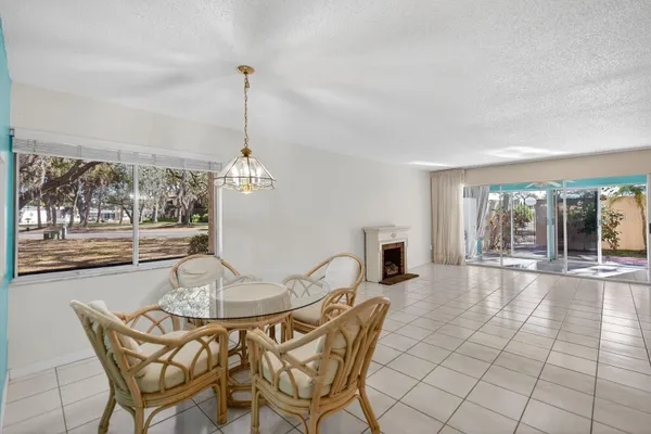 Property Slideshow image 3 of 33 | 1111 w faith cir apt 1003, Bradenton, FL, 34212