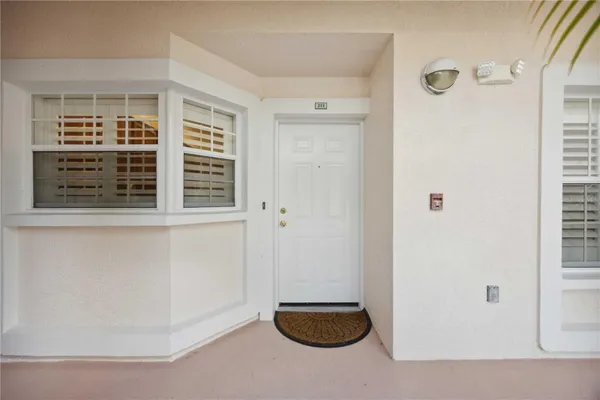 Property Slideshow image 2 of 25 | 4260 central sarasota pkwy apt 213, Sarasota, FL, 34238