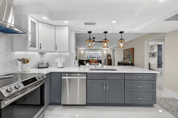 Property Slideshow image 3 of 45 | 3306 aruba way b2, Coconut Creek, FL, 33066