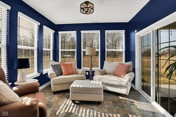 Property Slideshow image 3 of 29 | 1684 hedley way w, Avon, IN, 46123