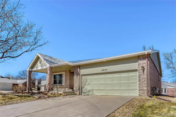 Property Slideshow image 3 of 27 | 4905 greenwich ln, Highlands Ranch, CO, 80130