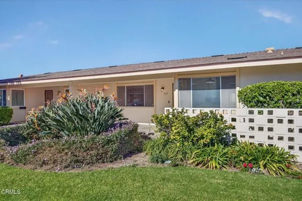 Property Slideshow image 3 of 67 | 135 e fiesta grn, Port Hueneme, CA, 93041