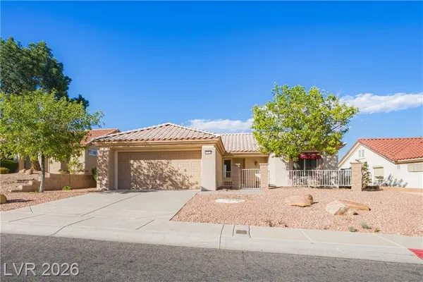 Property Slideshow image 3 of 52 | 10924 button willow dr, Las Vegas, NV, 89134