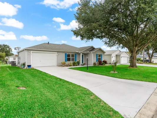 Property Slideshow image 2 of 42 | 3277 ashbrook pl, The Villages, FL, 32162