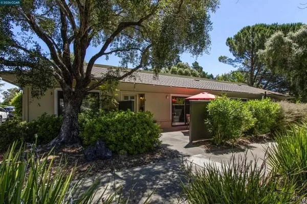 Property Slideshow image 2 of 21 | 1500 golden rain rd 1, Walnut Creek, CA, 94595