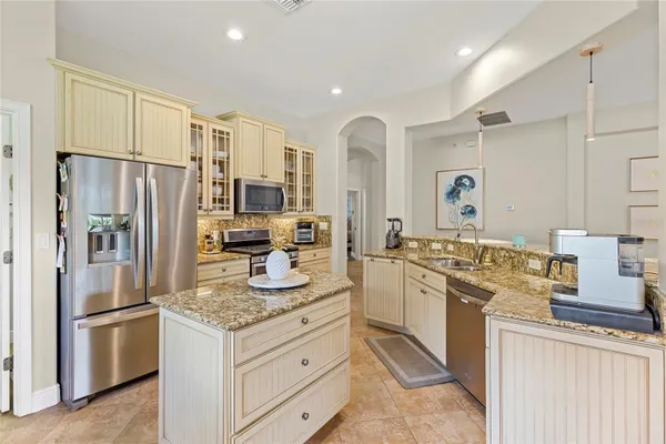 Property Slideshow image 2 of 31 | 922 preservation st, Bradenton, FL, 34208