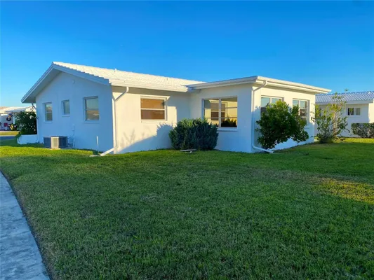 Property Slideshow image 2 of 19 | 10032 36th st, Pinellas Park, FL, 33782