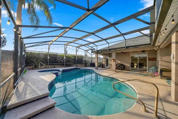 Property Slideshow image 3 of 68 | 9095 laurel ridge dr, Mount Dora, FL, 32757