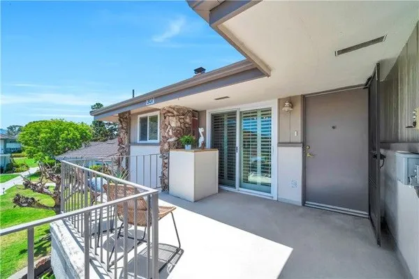 Property Slideshow image 2 of 41 | 22910 nadine cir b, Torrance, CA, 90505