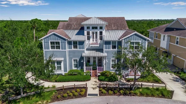 Property Slideshow image 2 of 99 | 321 sapphire lake dr 202, Bradenton, FL, 34209