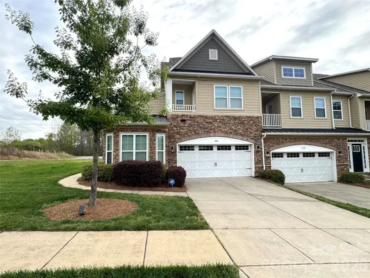 Property Slideshow image 2 of 4 | 4194 la crema dr, Charlotte, NC, 28214