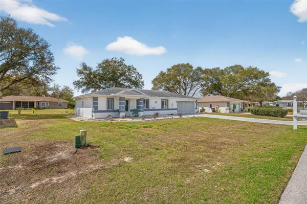 Property Slideshow image 2 of 30 | 6196 sw 101st pl, Ocala, FL, 34476