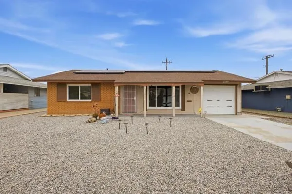 Property Slideshow image 2 of 23 | 28546 murrieta rd, Menifee, CA, 92586