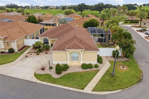 Property Slideshow image 3 of 49 | 2739 alandari ln, The Villages, FL, 32162