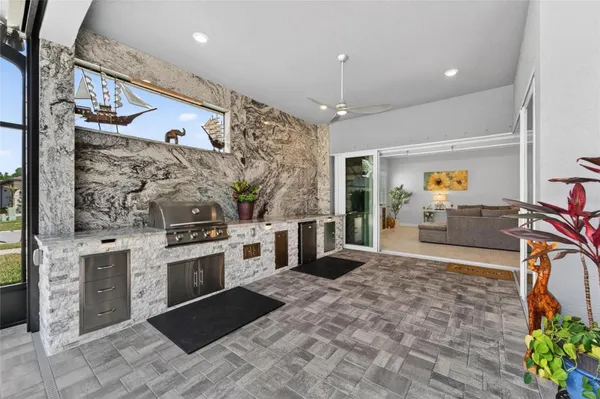 Property Slideshow image 3 of 84 | 18752 horizon view pt, Land O Lakes, FL, 34638