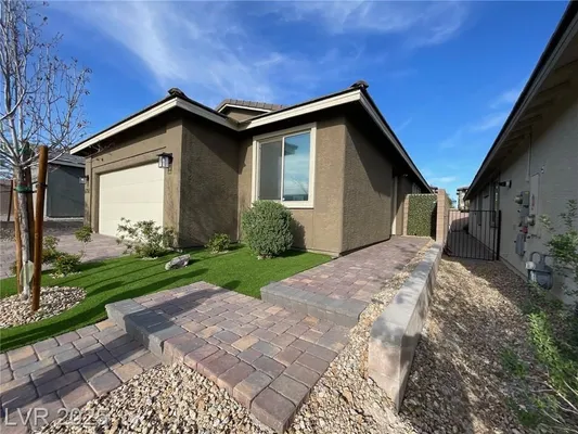 Property Slideshow image 3 of 46 | 6756 millbury st, North Las Vegas, NV, 89086