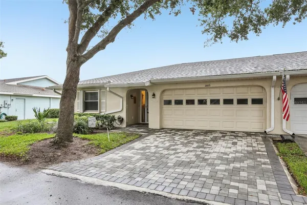 Property Slideshow image 2 of 56 | 2603 lancaster dr, Sun City Center, FL, 33573