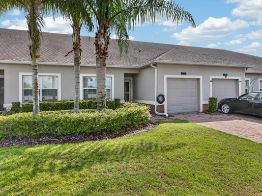 Property Slideshow image 2 of 55 | 3530 fairwaters ct d, Clermont, FL, 34711